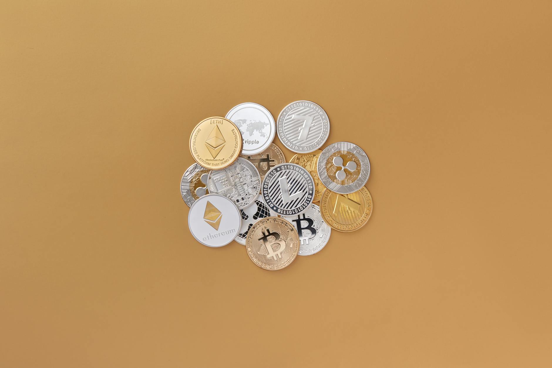 silver and gold round coins